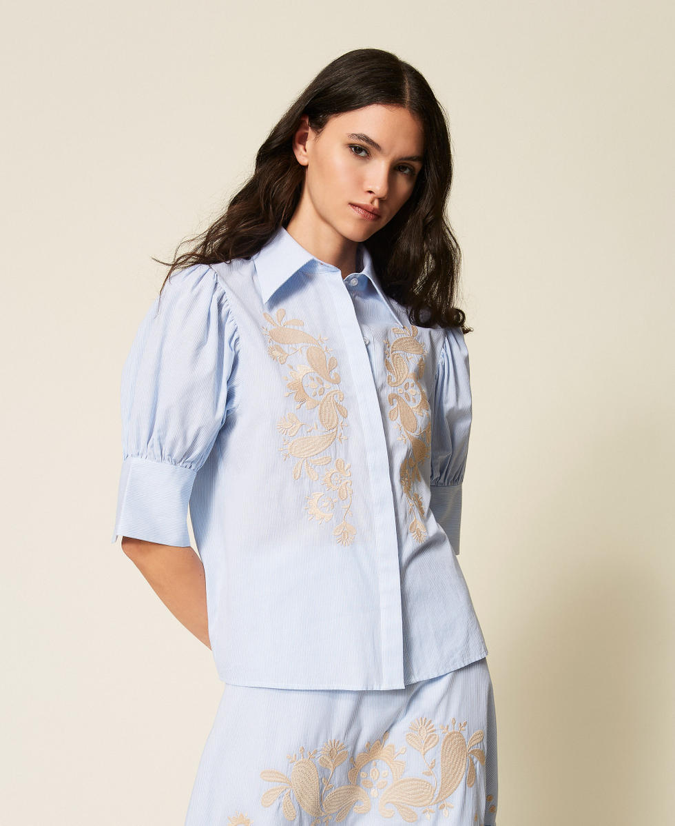 Camicia a righe con ricamo Off White / Light Blue Embroidery Pinstripe Donna 261AT2030_13391_01