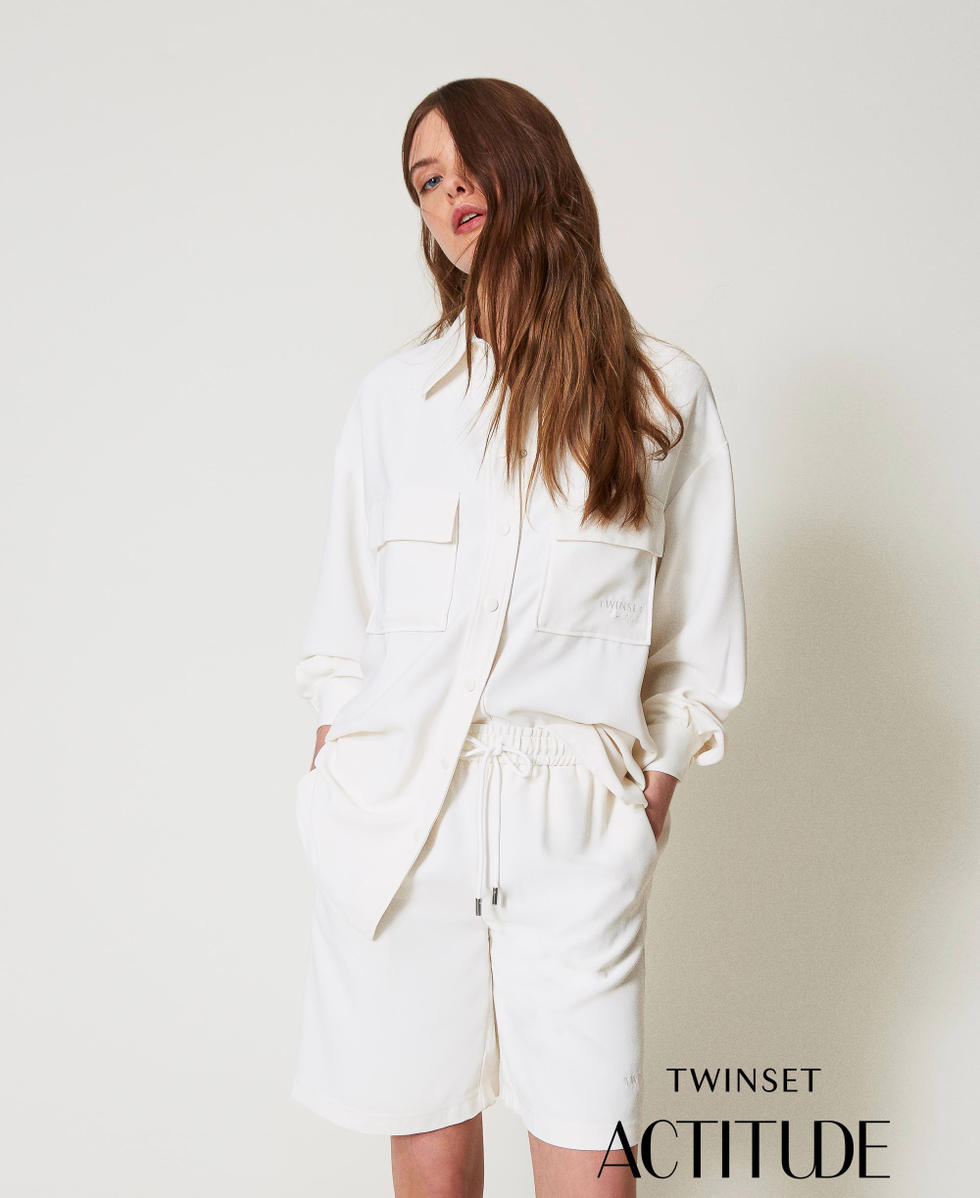 Cr&ecirc;pe piquet shorts Sugar White Woman 251AP2331_00632_PA