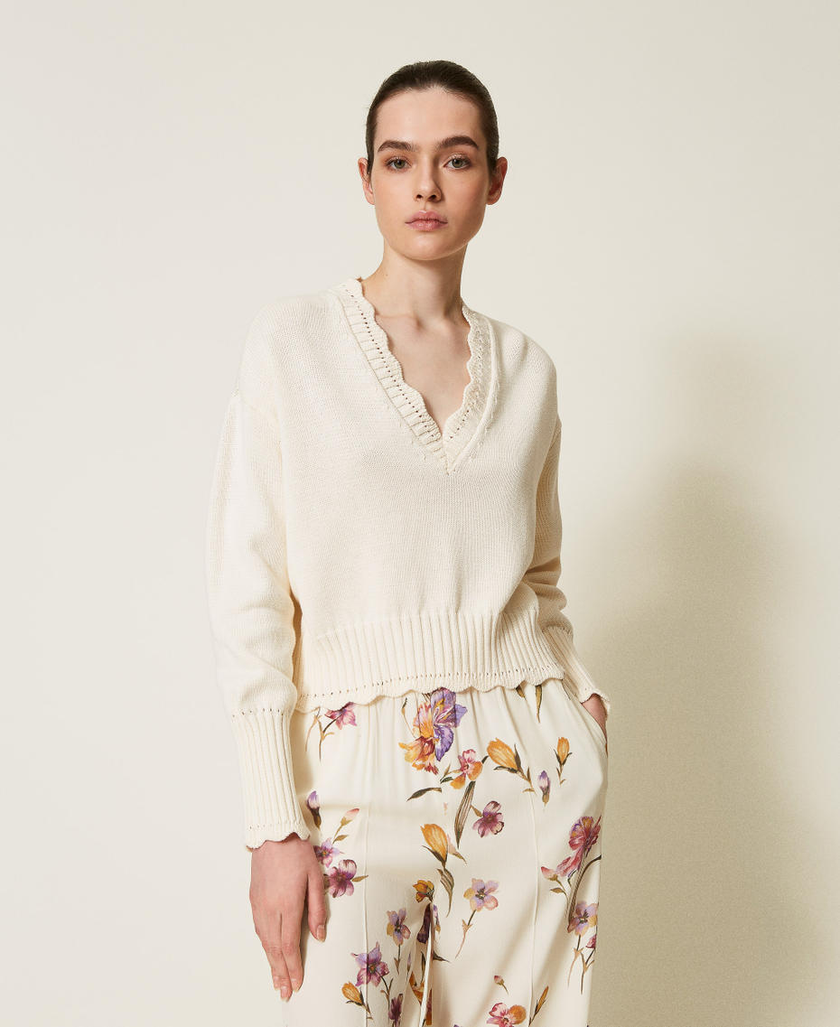 Pullover mit Bogenrändern Perlmutt Frau 251TP3160_00059_01