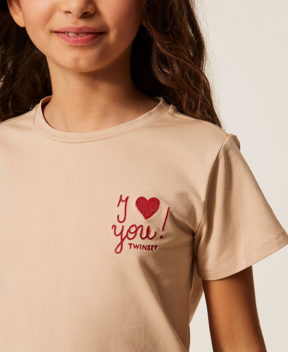 T-shirt regular con ricamo Bicolor Beige "Safari" / Rosso "Magenta" Bambina 261GJ2251_13379_04