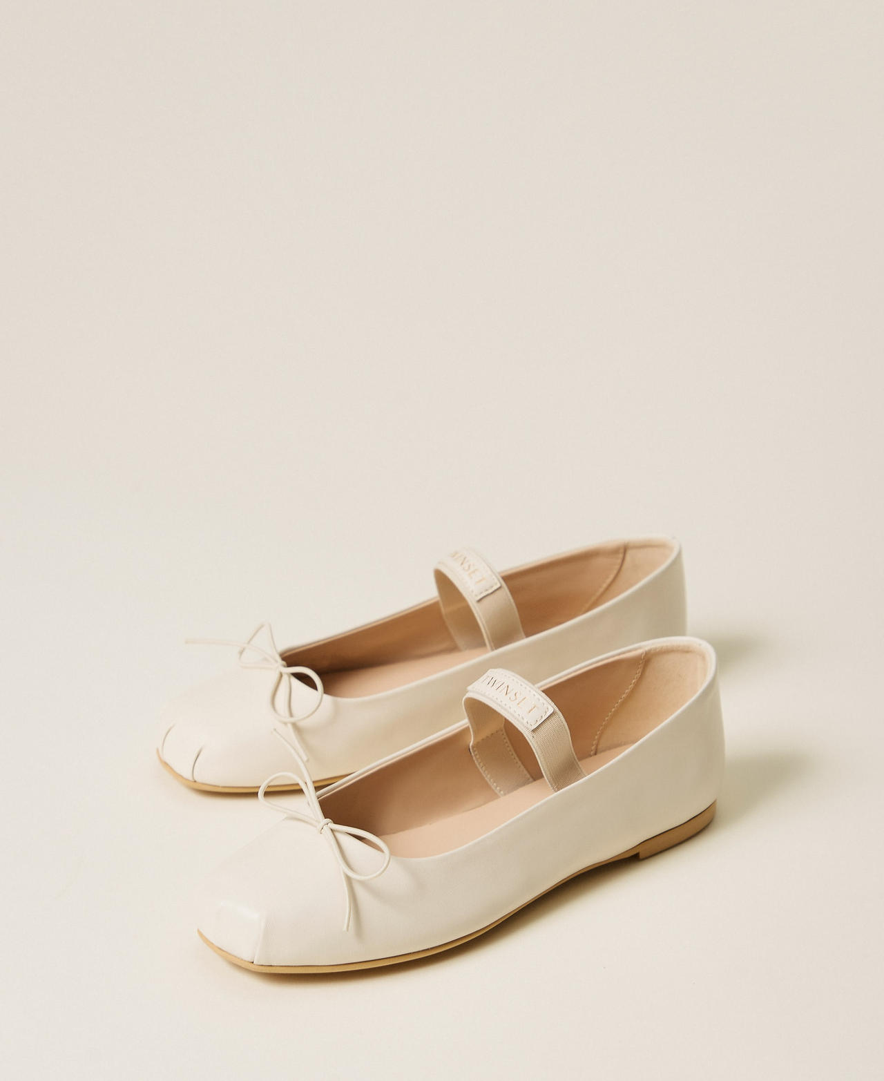 Mary Jane leather ballet flats Milk Girl 261GCJ022_12577_02