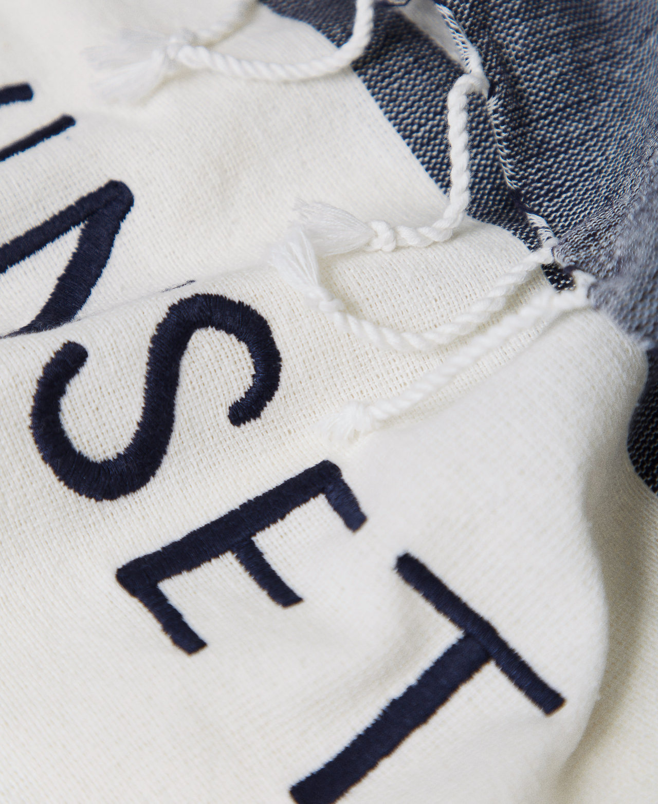 Jacquard beach towel with logo