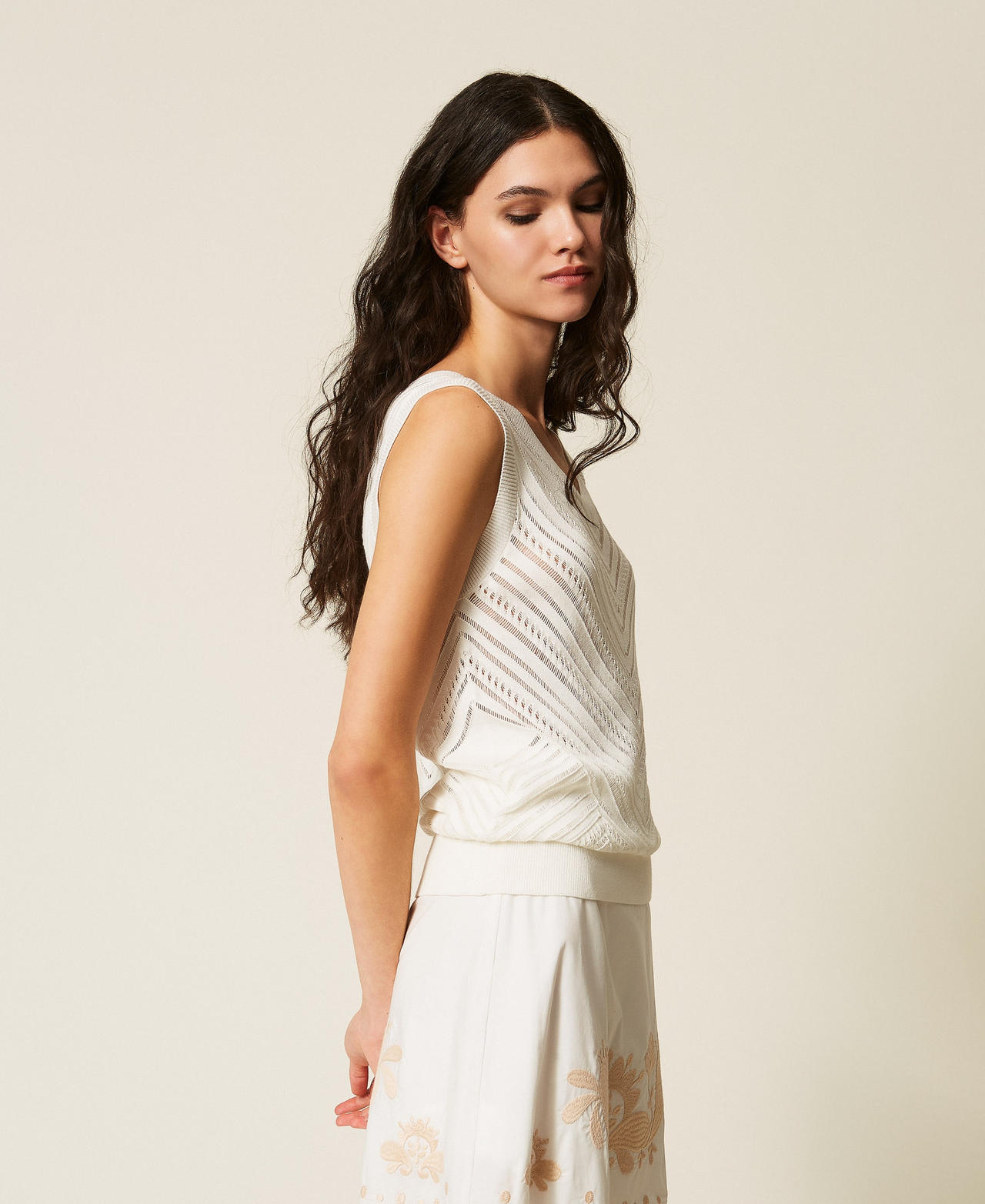 Chevron openwork knit top Off White Woman 261AT3041_00526_02