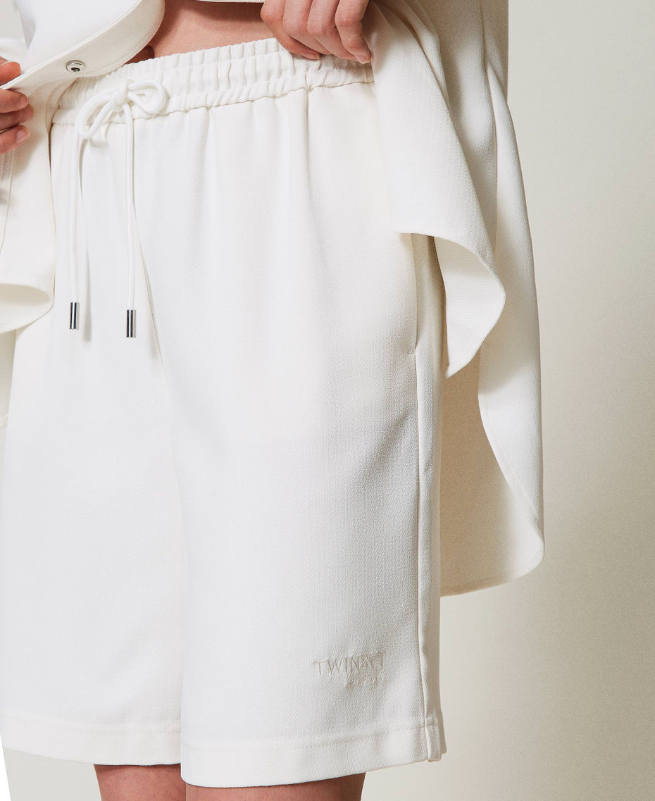 Crêpe piquet shorts Sugar White Woman 251AP2331_00632_03