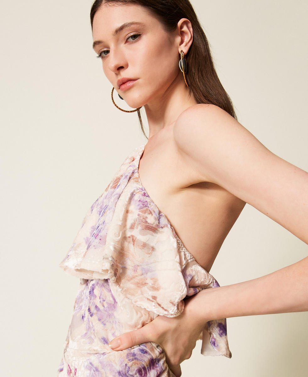 Robe en m&eacute;lange de velours et soie avec fleurs