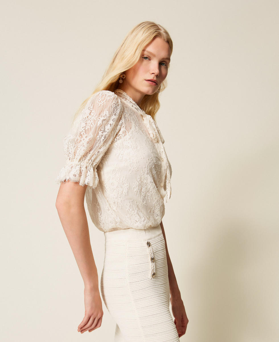 Camisa de encaje con lazo N&aacute;car Mujer 261TP2625_00059_02