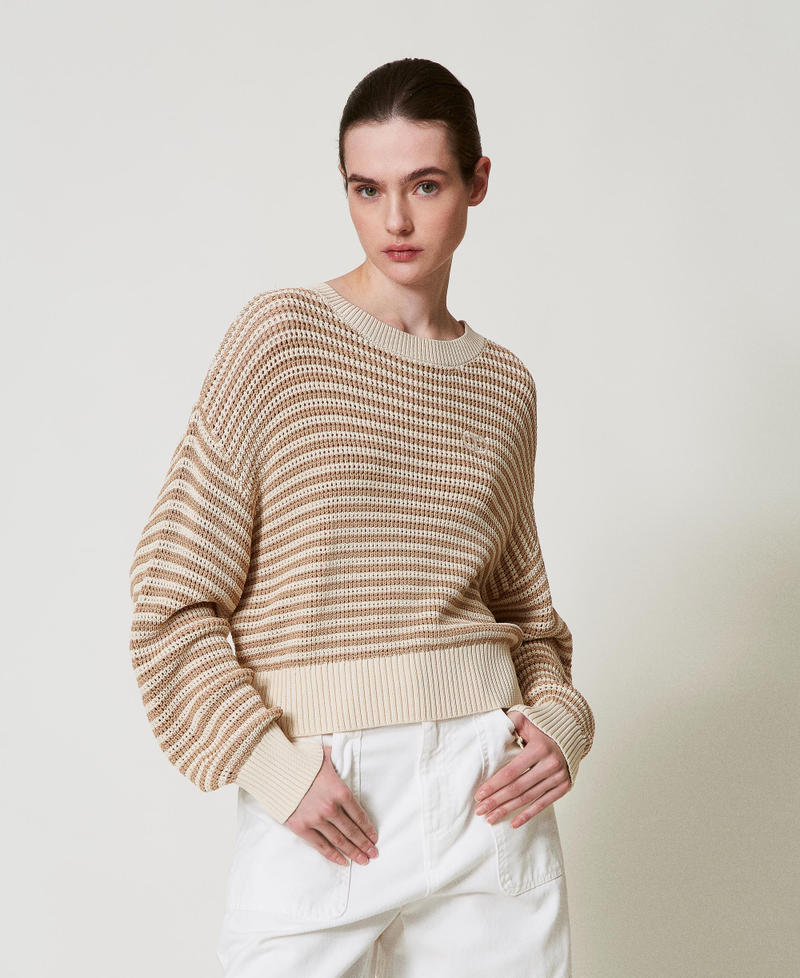 Gestreifter Pullover mit aufgesticktem Oval T Zweifarbig "Rope"-Beige / Delicate Beige Frau 251TP3321_12260_01