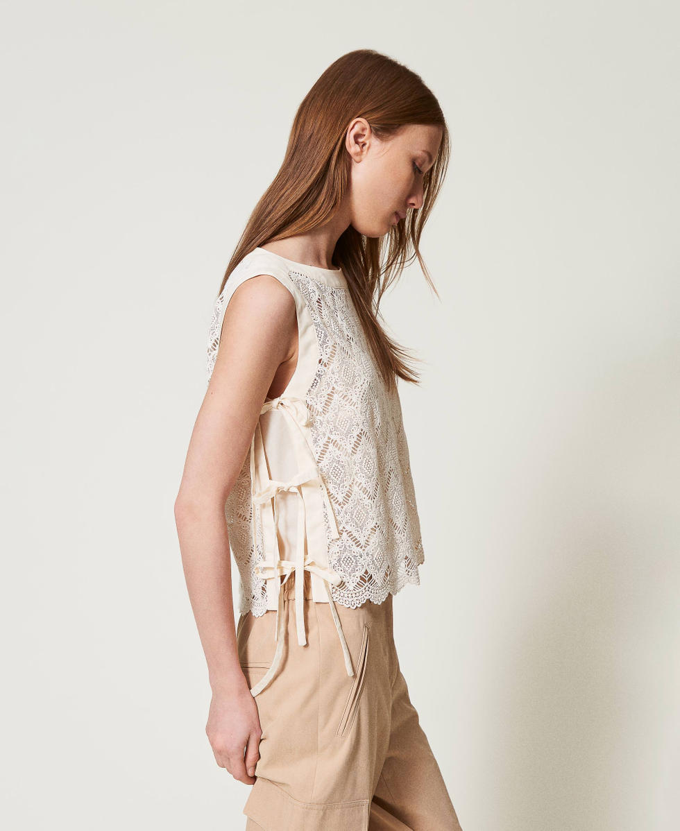 Top aus Makrameespitze Delicate Beige Frau 251TP2408_12140_02
