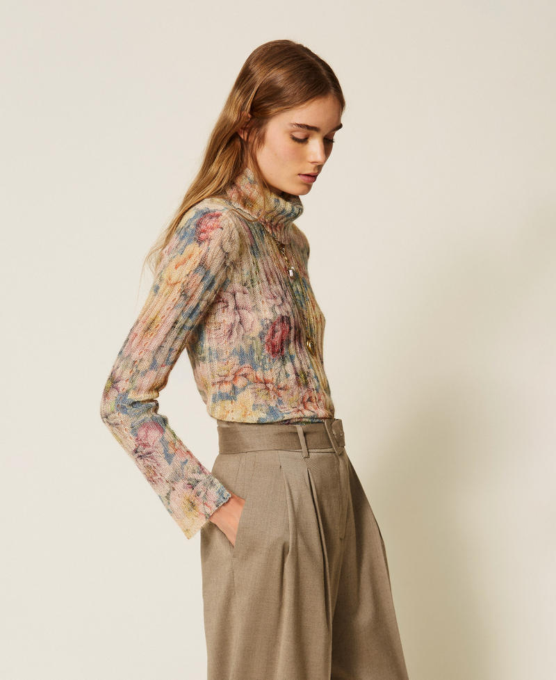 Rollkragenpullover mit Print Flowers Indigoblau / Multicolor Frau 262TT3401_14099_02