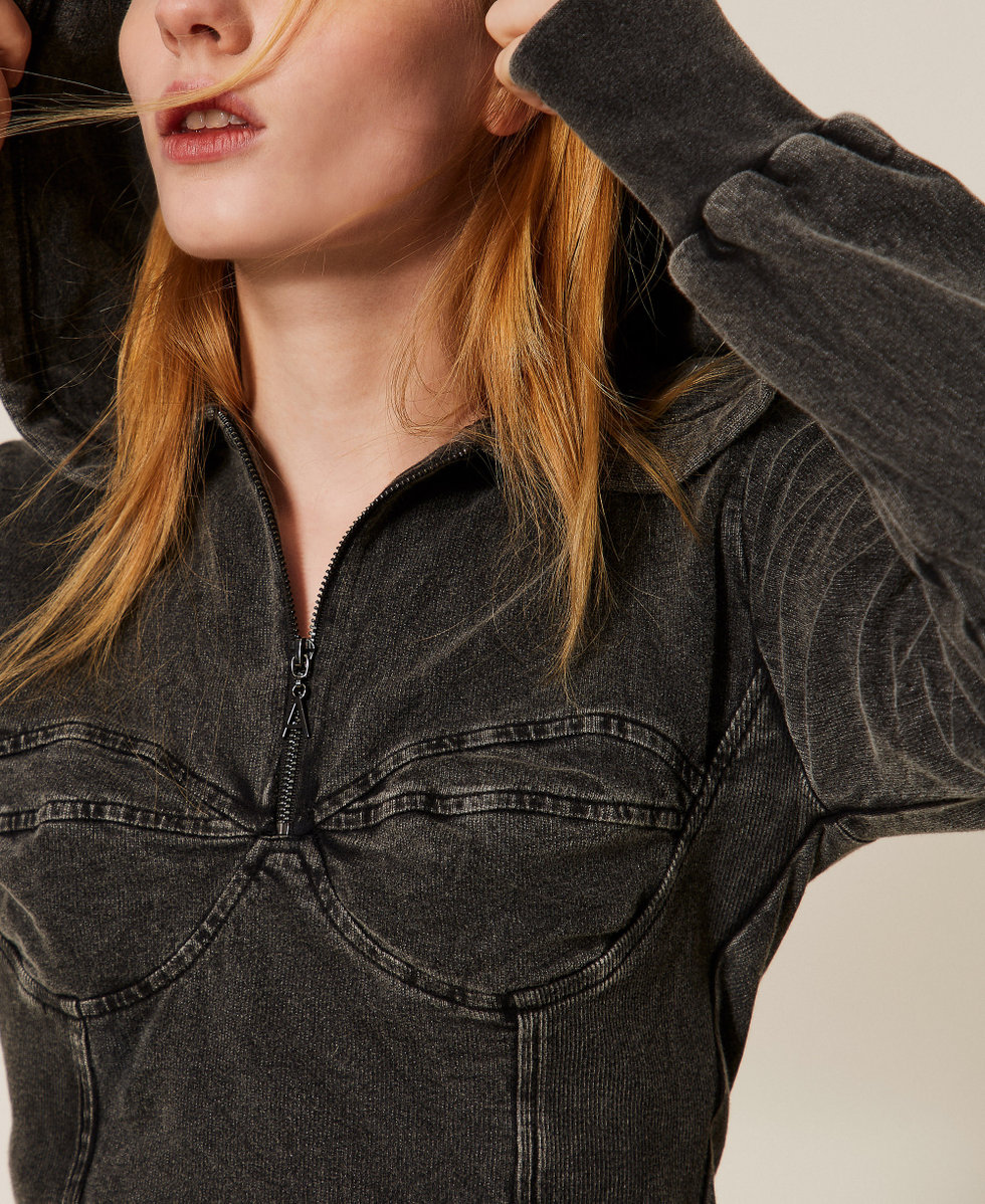 Bustier-Sweatshirt mit Kapuze Schwarz Frau 261AP2414_00006_04