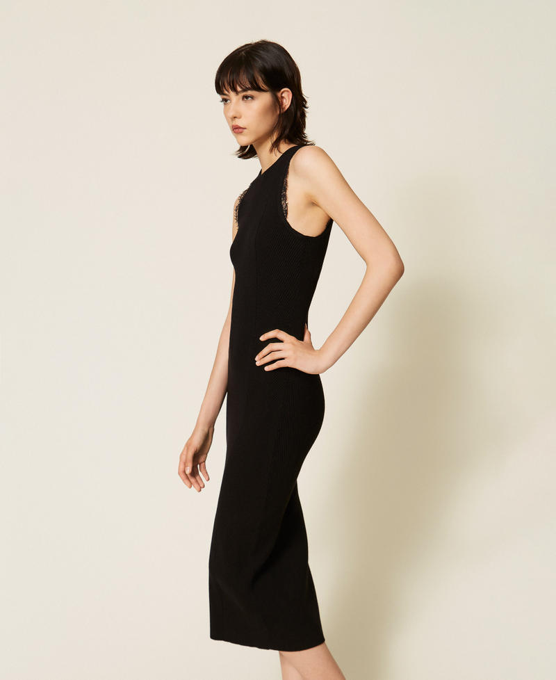 Midi knit dress with lace Black Woman 262TP3393_00006_02