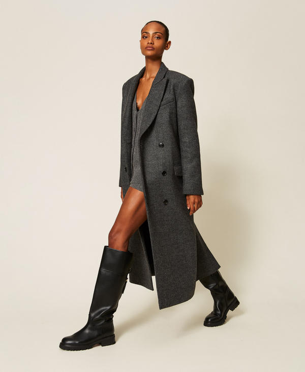High leather boots with strap