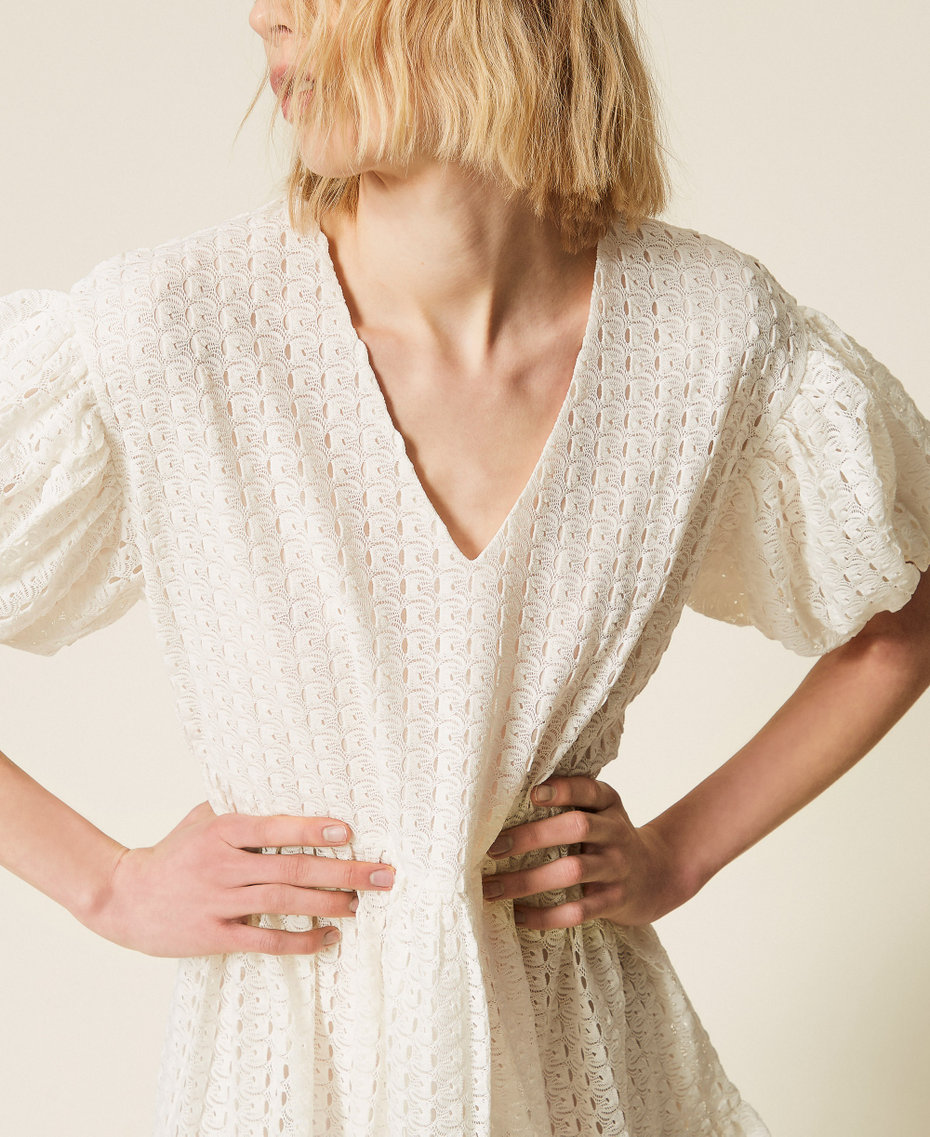 Robe courte crochet avec volant Off White Femme 261LM2BDD_00526_04