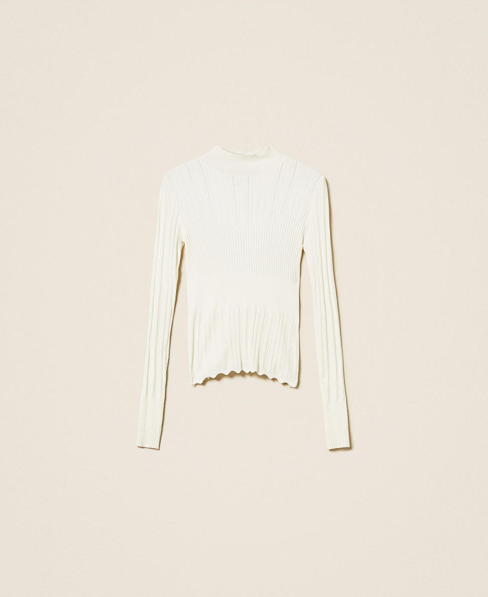 Pull col montant côtelé avec festons