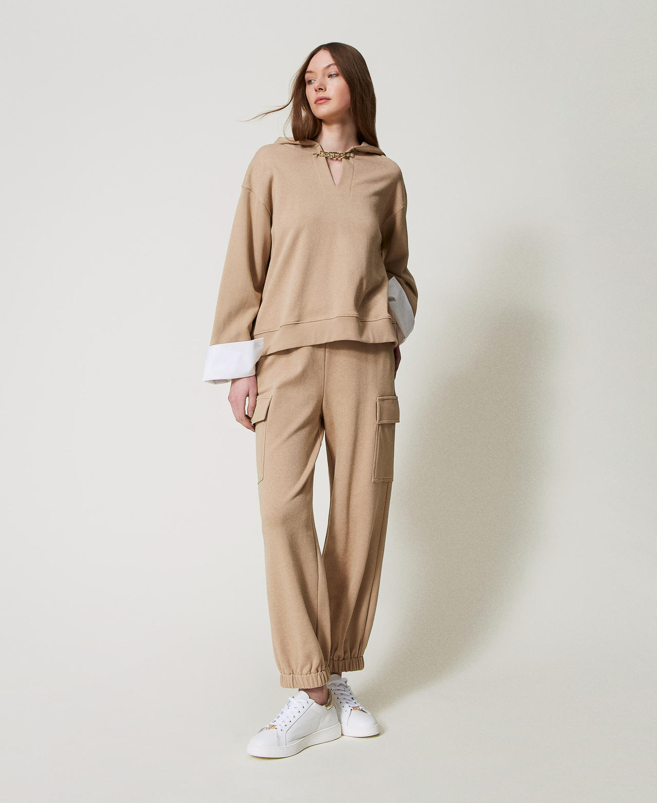 Cargo trousers with Oval T chain Rope Beige Woman 251TE2071_12145_01