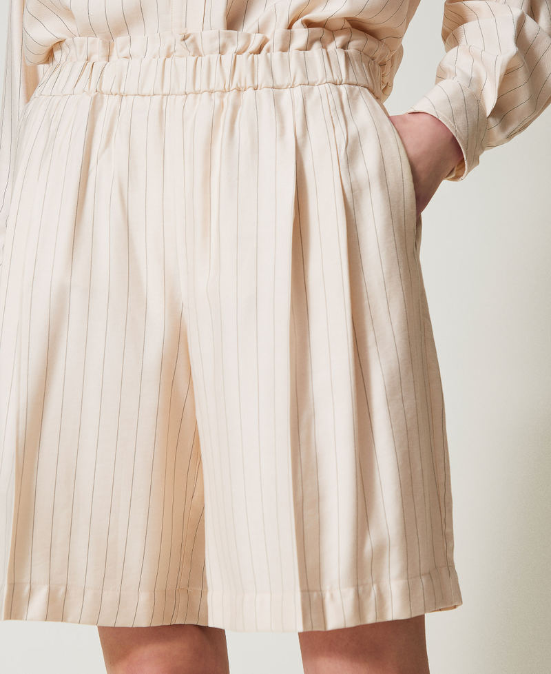 Pinstripe Bermuda shorts with elastic Beige/Black Pinstripe Woman 251LL2AFF_12247_04