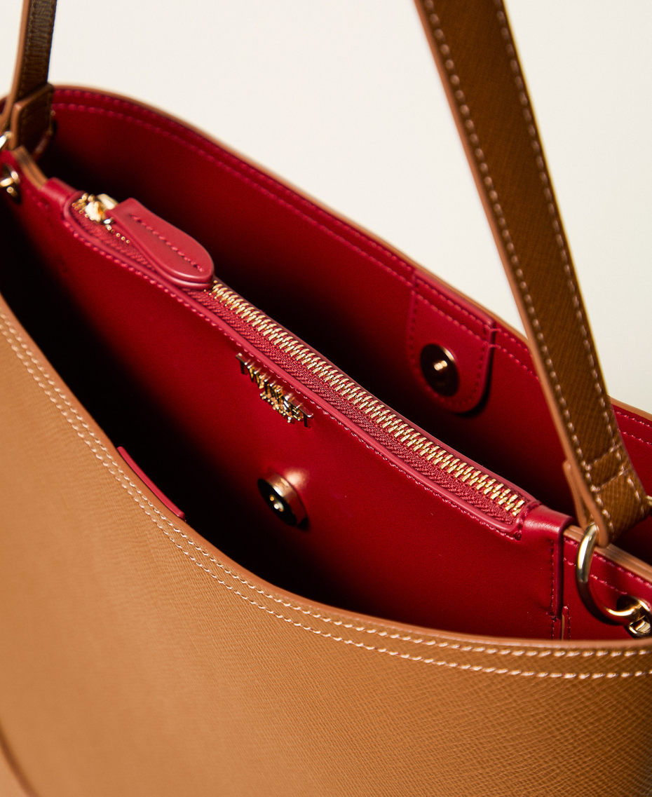 Two-tone unlined bucket bag Two-tone "Land" Brown/Venetian Red Woman 262TD8041_14046_04