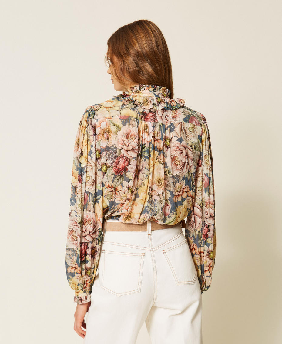 Chemise en cr&eacute;pon floral