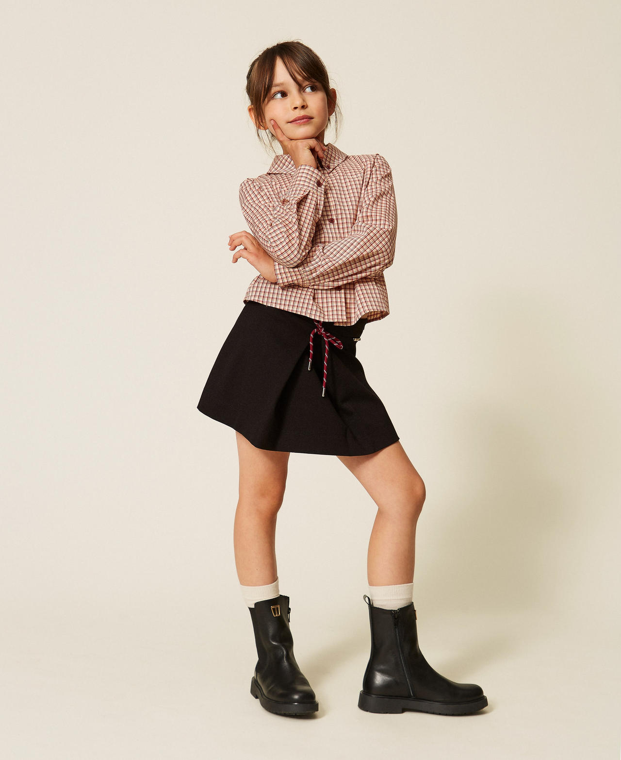 Short skirt with bow Black Girl 262GJ2082_00006_01