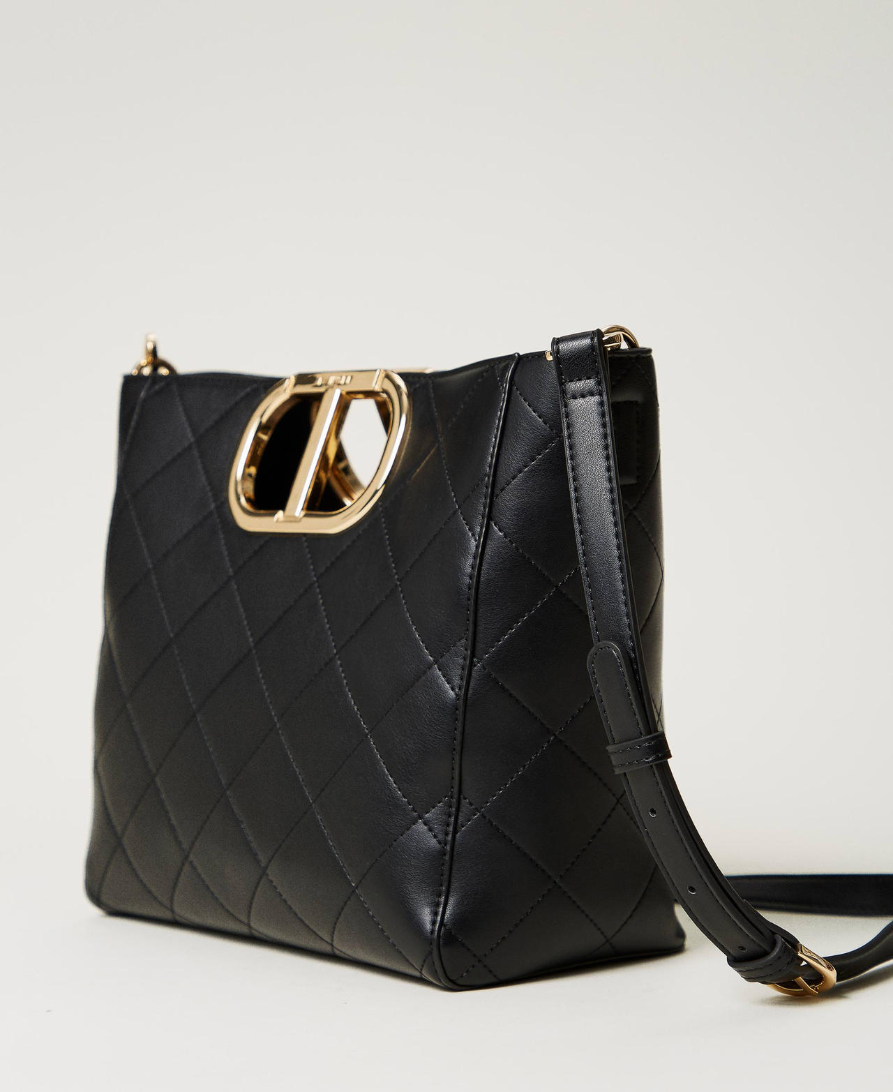 ‘Lila’ quilted shopper bag with Oval T handle Black Woman 242TD8160_00006_02