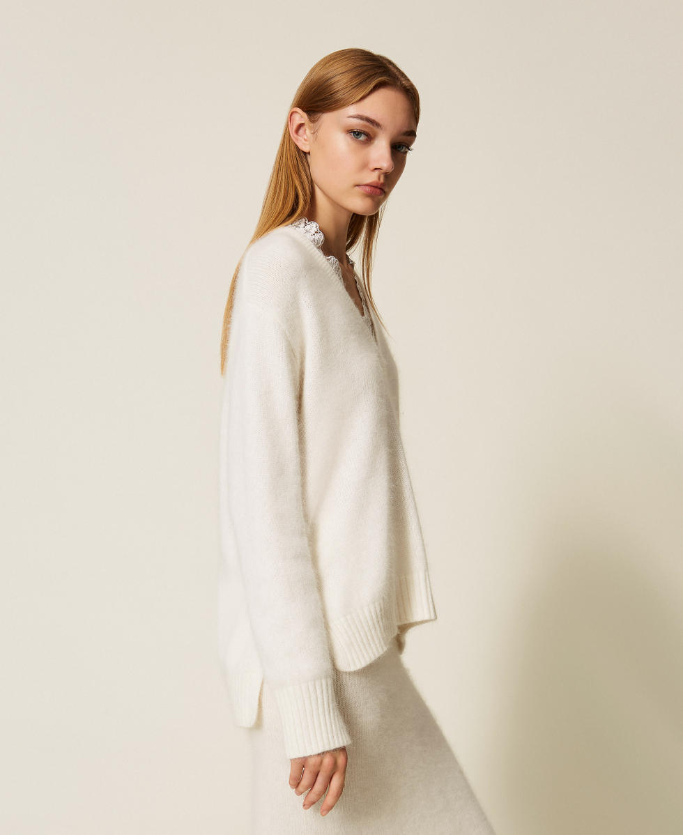 Maglia in misto angora con pizzo Bianco Neve Donna 252TT3380_00282_02
