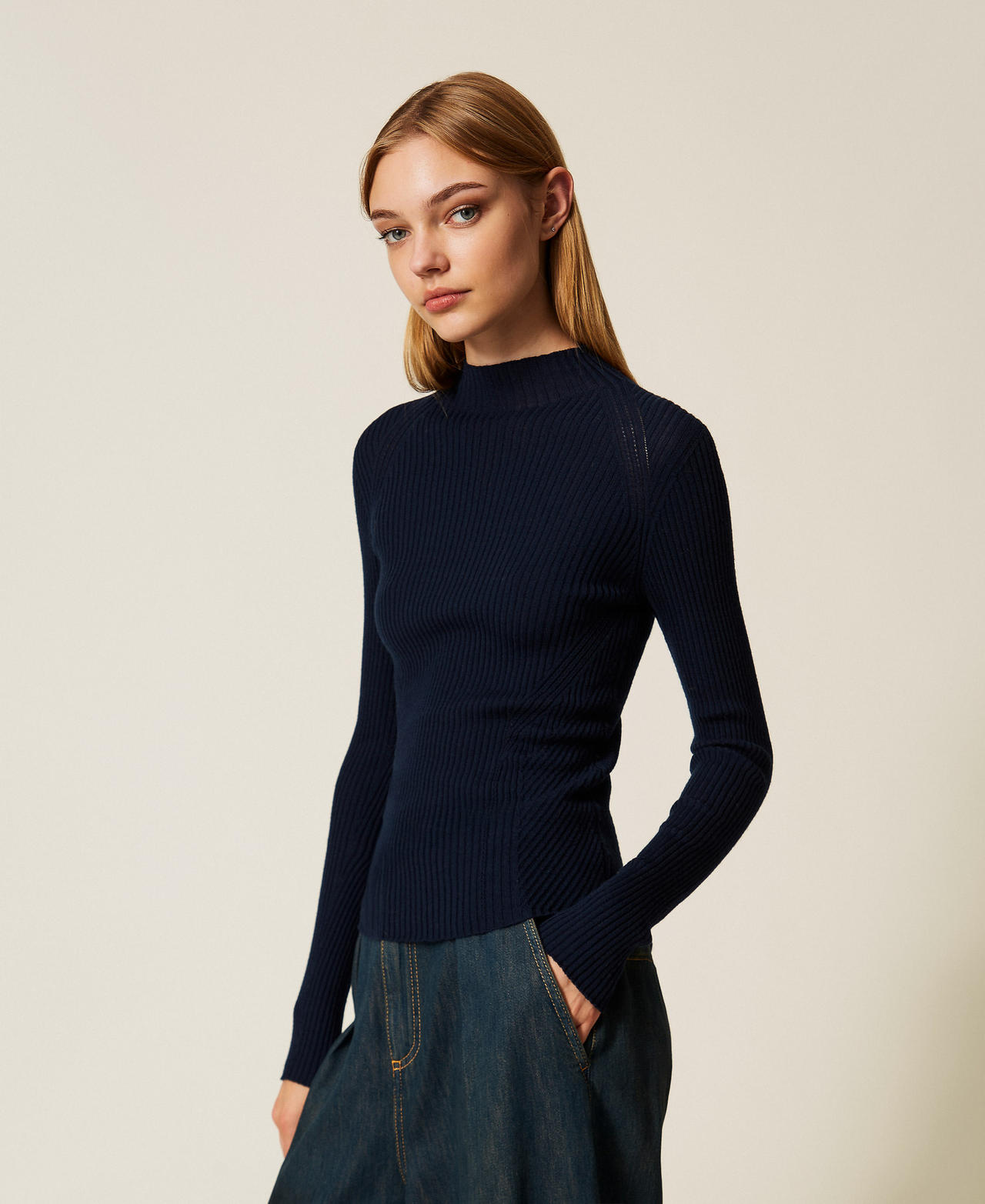 Wool rib knit turtle neck jumper Classic Blue Woman 252TT3111_11956_02