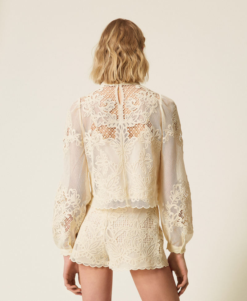 Mesh shorts with embroidery White Snow Woman 261TQ2011_00282_03