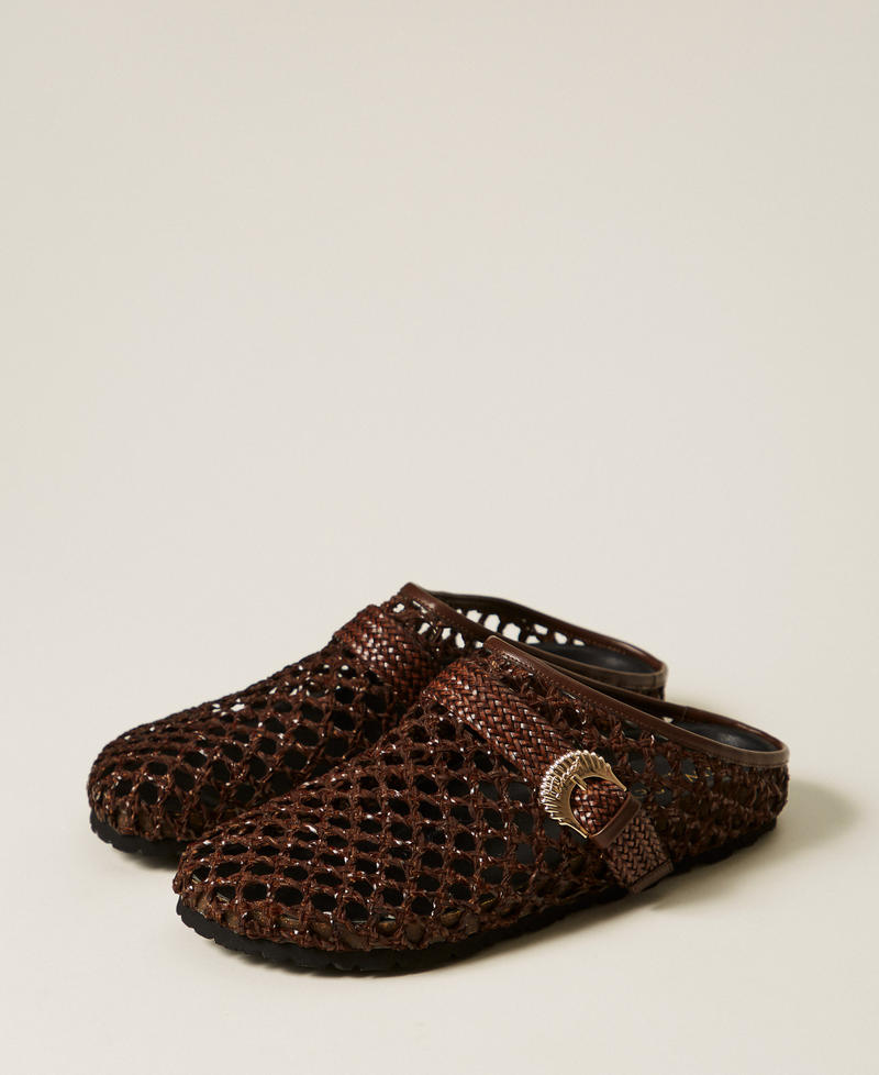 Slide-Sandale in Flechtoptik Coffee Liqueur Frau 261TGT036_12110_02