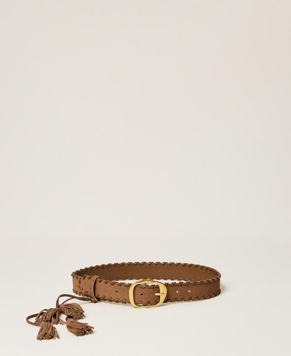 Suede belt with tassels