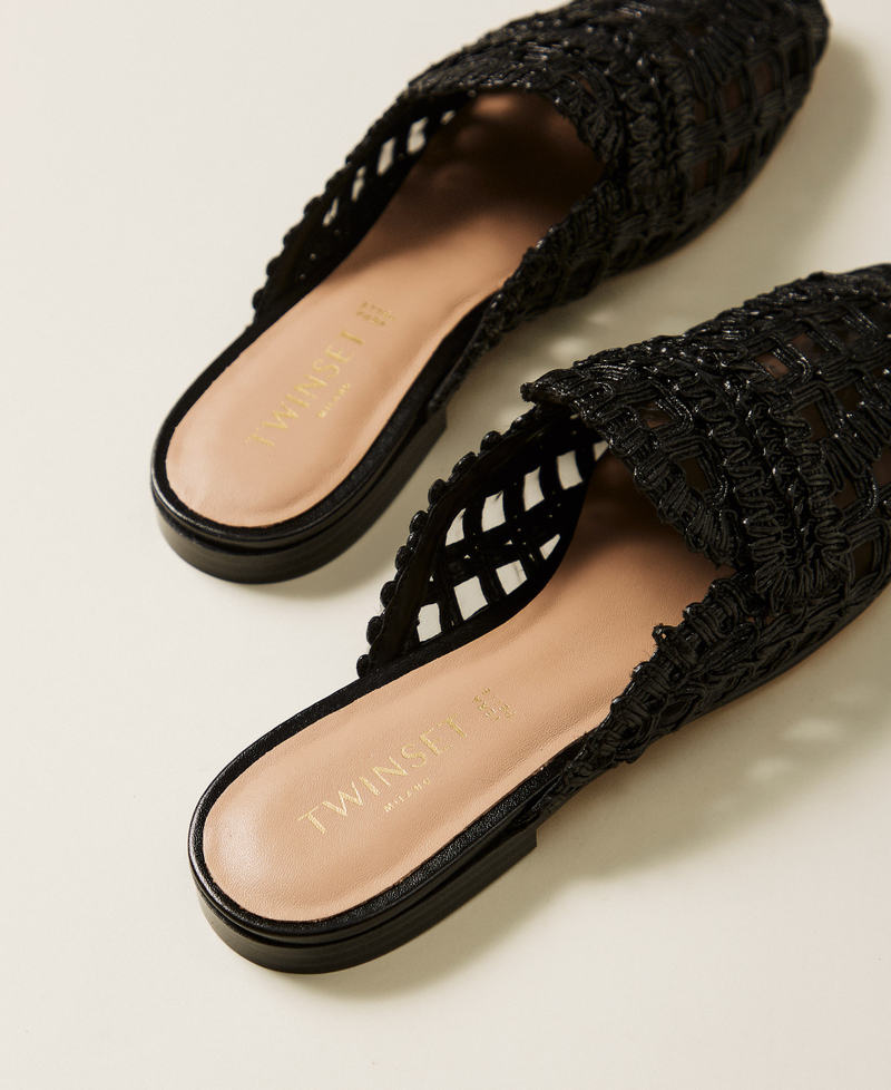 Мюли с вышивкой Черный женщина 261TGT072_00006_03