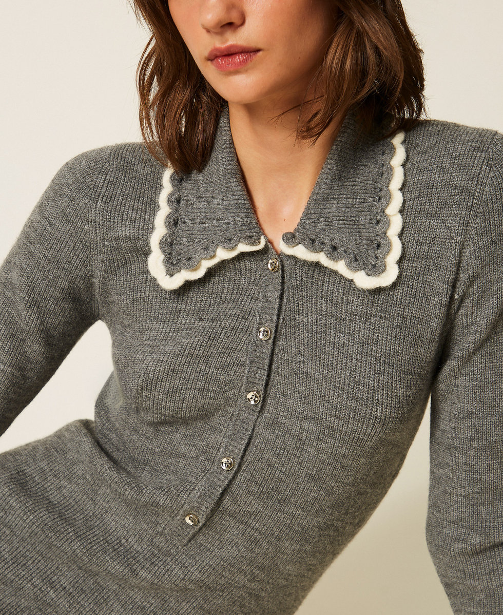 Long knit dress with crochet collar Mid Grey Melange Woman 262AP3281_12838_04