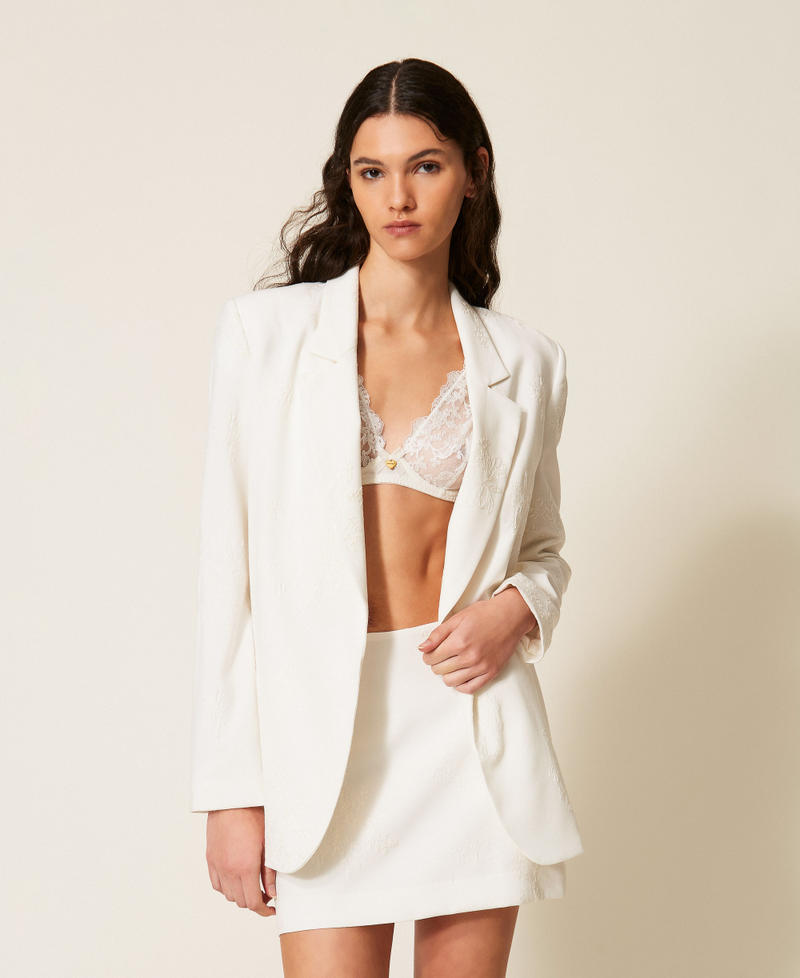 Bestickter Minirock Lilie Frau 261TE2022_00381_02