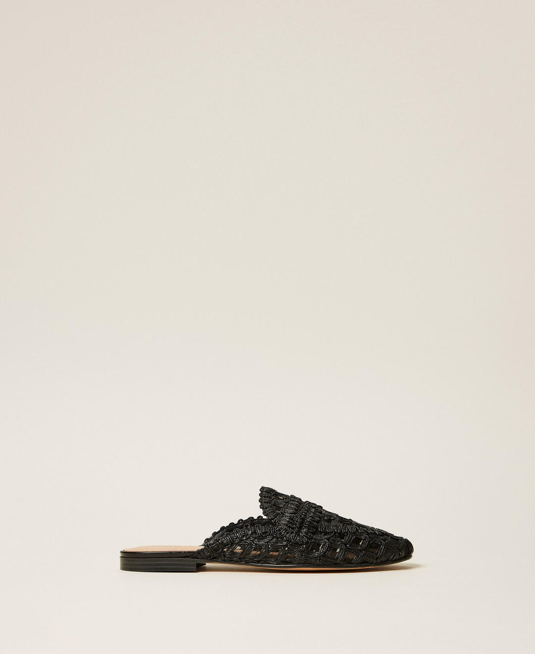 Chaussures mules avec broderie
