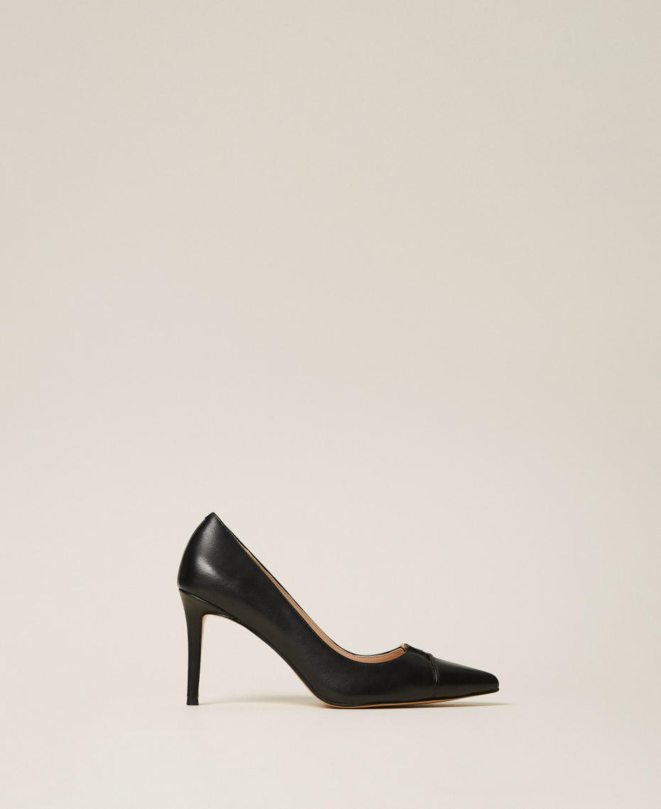 Hohe Pumps aus Leder Schwarz Frau 261TCP030_00006_01