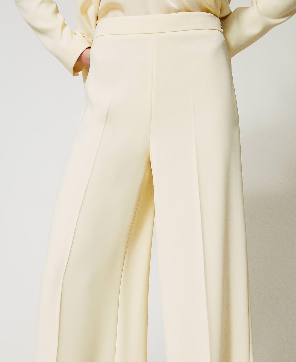 Fluid cr&ecirc;pe palazzo trousers Vanilla Woman 251TP2102_12143_04