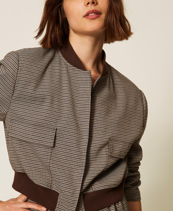 Bomber in pied-de-poule con tasche