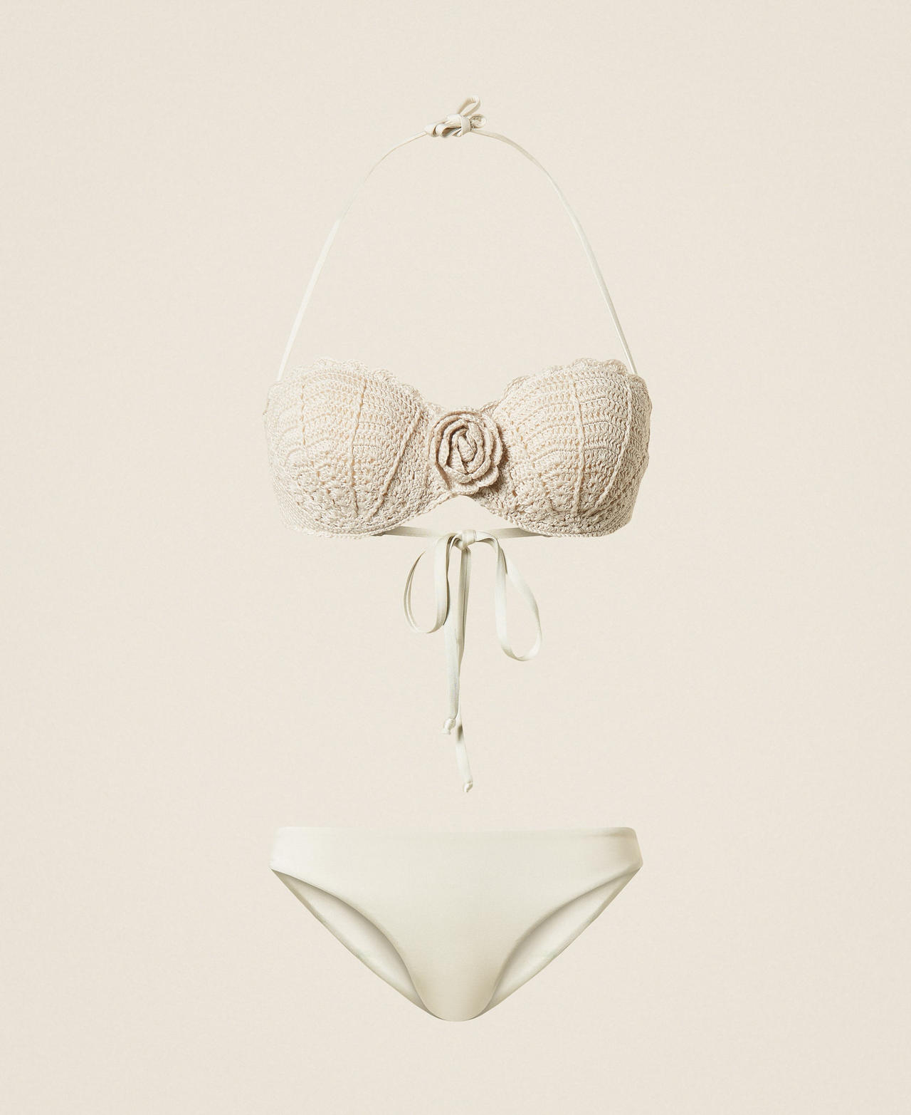 Haut de maillot de bain bandeau en crochet et slip brésilien