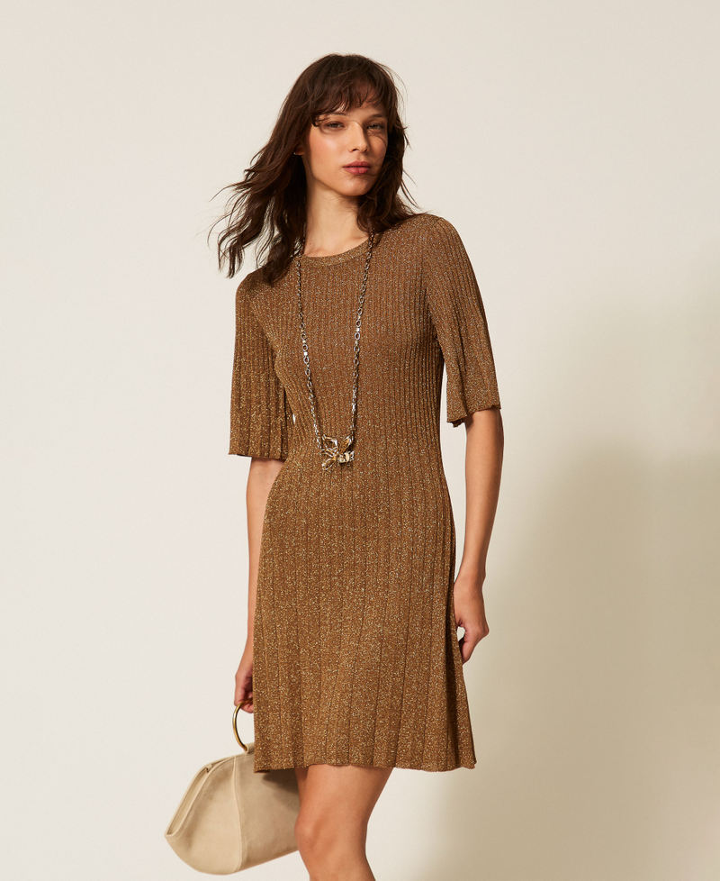 Kurzes Lurex-Strickkleid „Bubinga Wood“-Braun Lurexgold Frau 261TP3040_13361_01