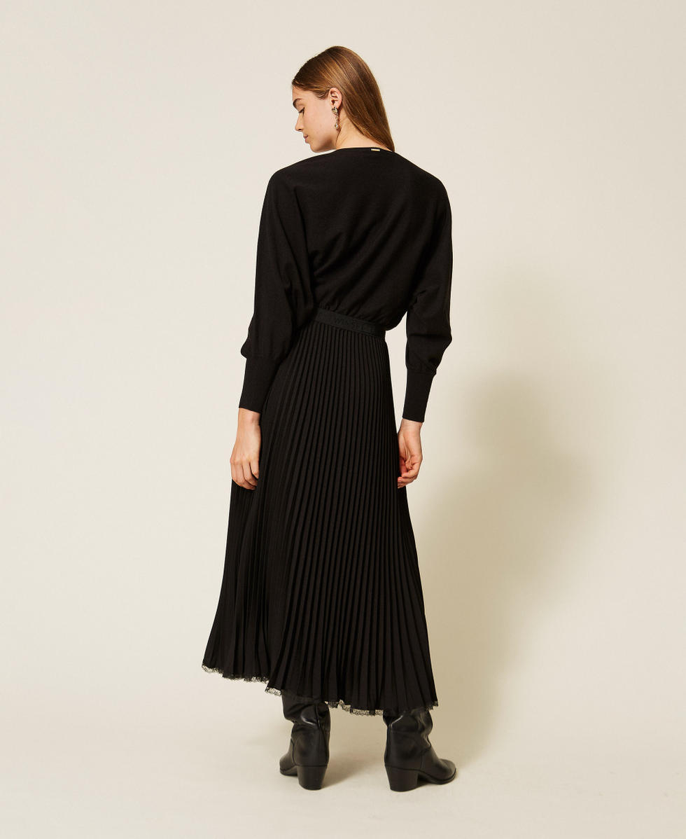 Robe longue en maille et cr&ecirc;pe pliss&eacute; Noir Femme 262TP3250_00006_03