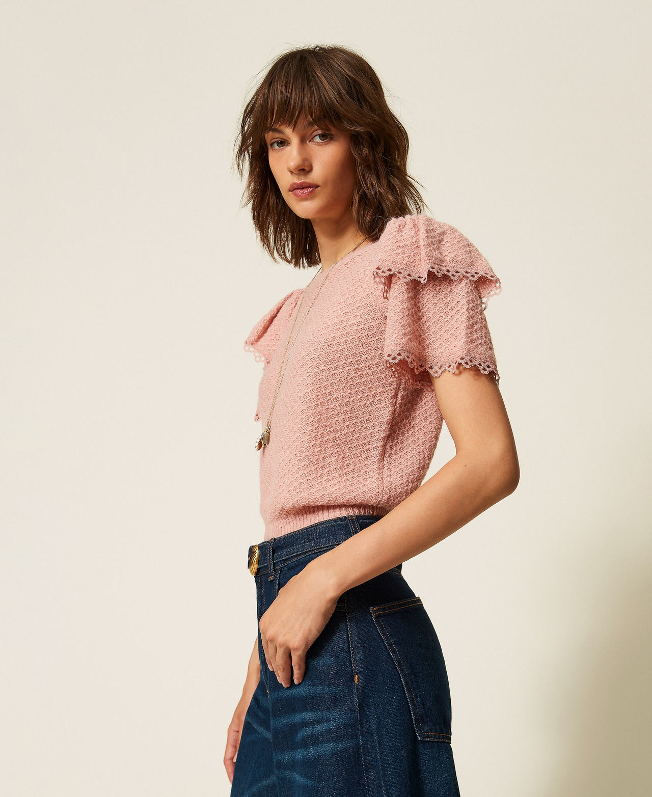 Crew neck jumper with flounces Light Dusty Pink Woman 262TP3152_12747_02