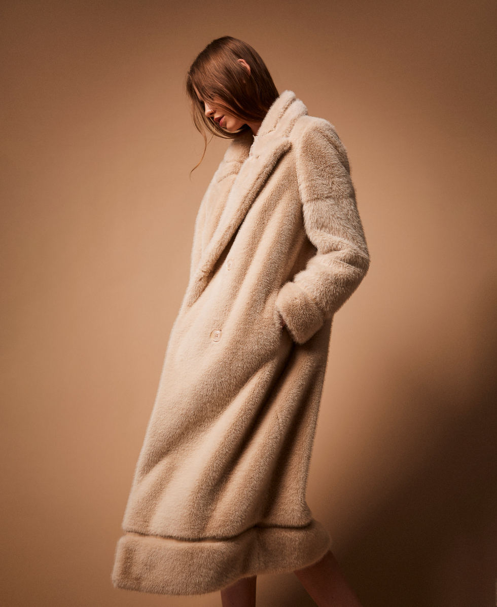 Double-breasted faux fur coat Light Natural Woman 252TT2152_12227_PC