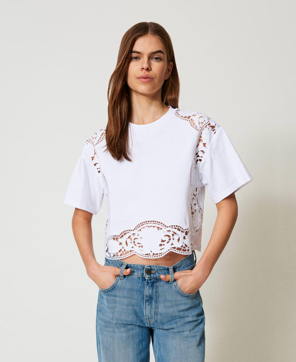 T-shirt avec broderies anglaises Blanc Femme 251TT2340_00001_01