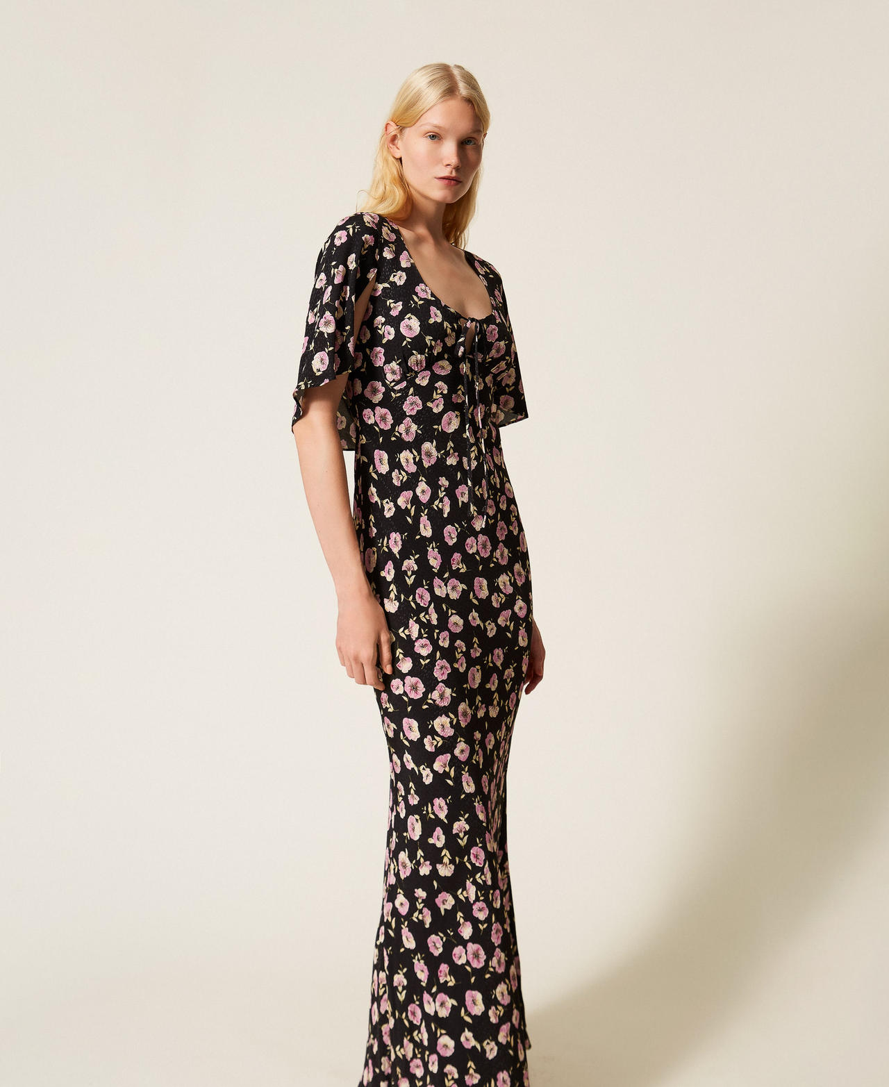 Long floral print dress Black/Rose Flower Print Woman 261TP210A_13409_02