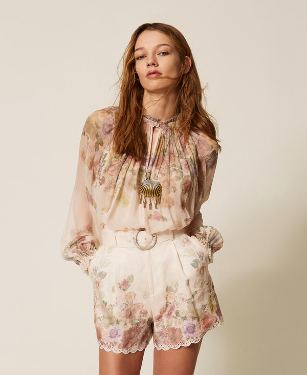 Blouse en cr&eacute;pon floral