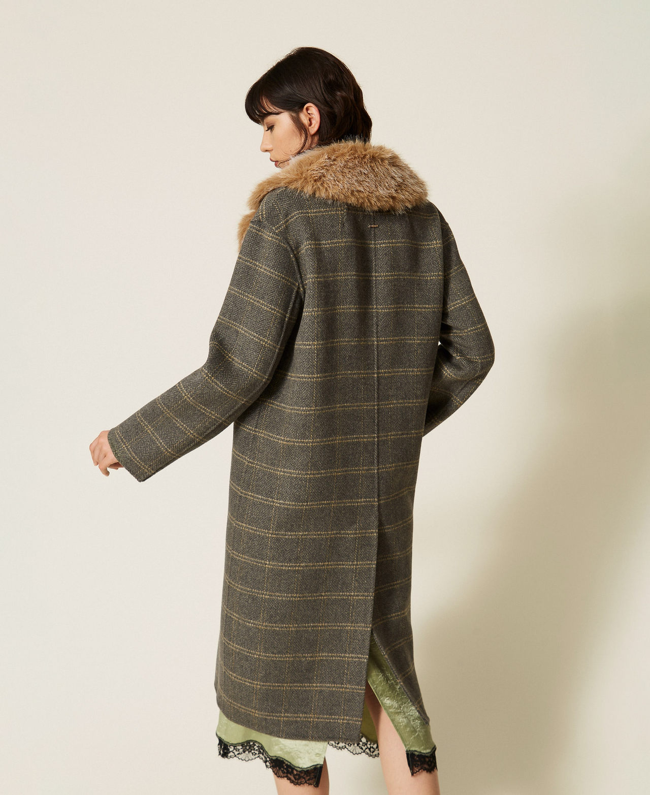 Chequered double wool coat with faux fur Grey Melange/Mustard Check Woman 262TP2220_13841_03