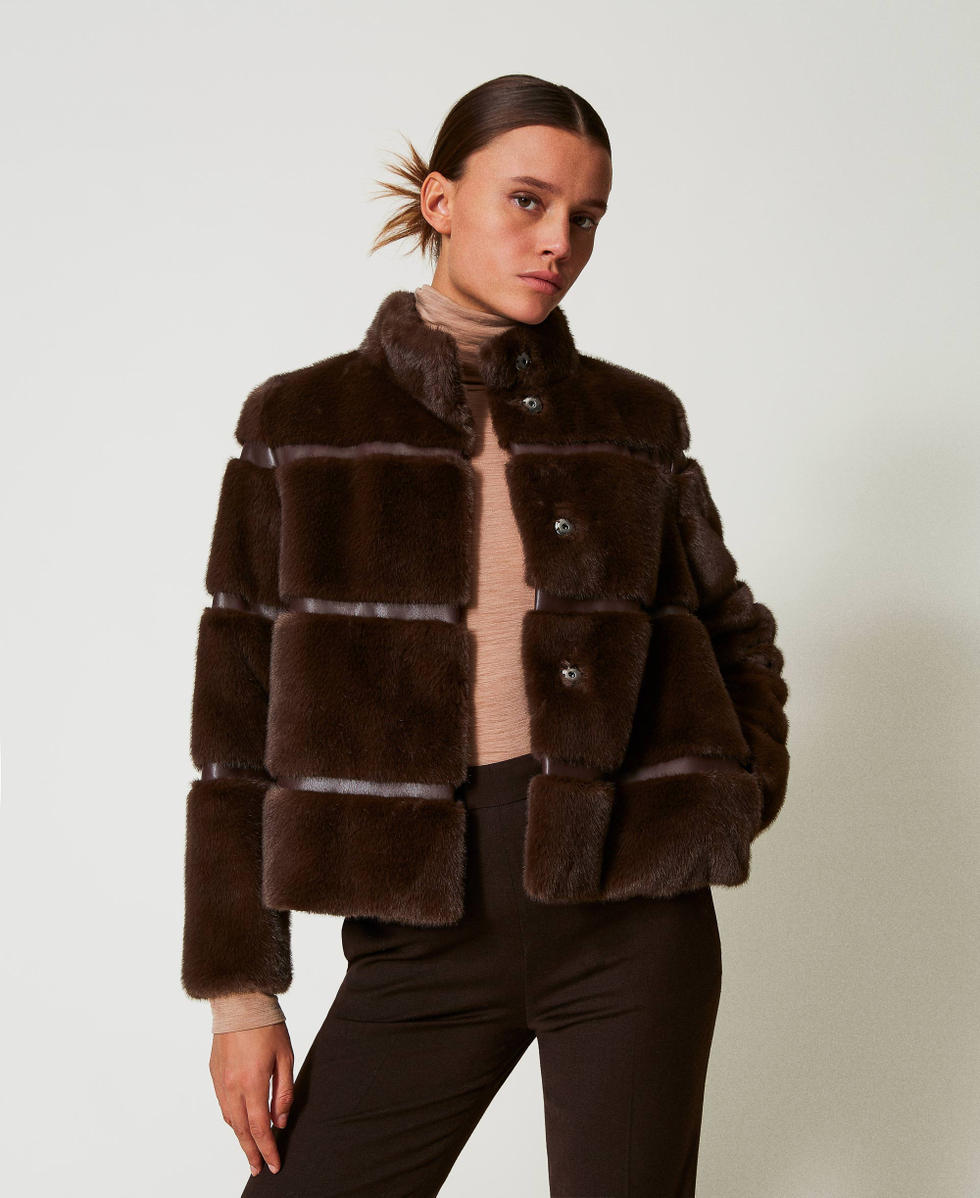 Short faux fur coat with inlays Woman, Brown | TWINSET Milano