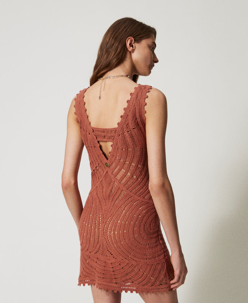 Short sleeveless crochet knit dress Amber Brown Woman 251TT3121_12368_03