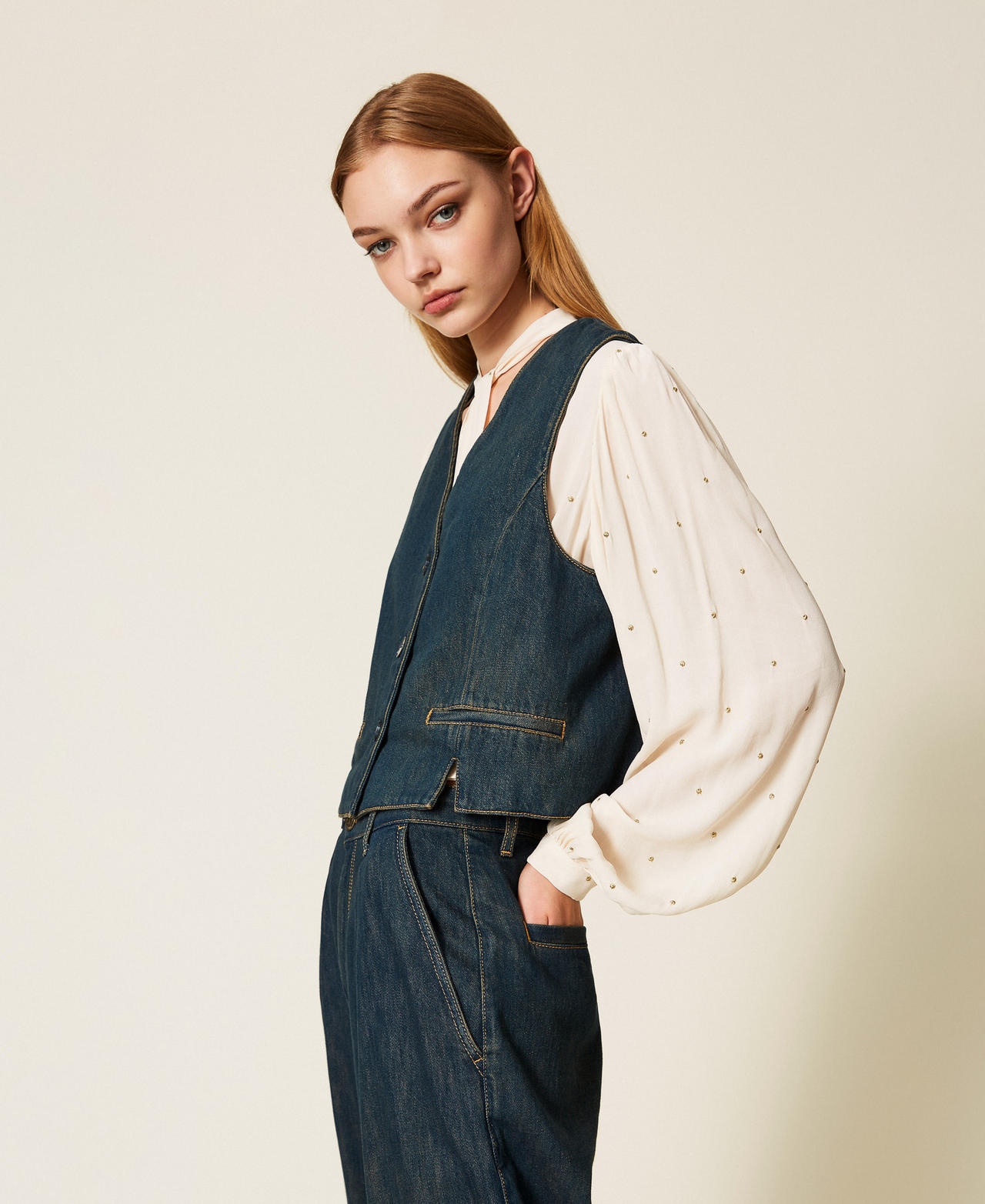 Denim boxy waistcoat "Mid Denim" Blue Woman 252TP2561_01611_02
