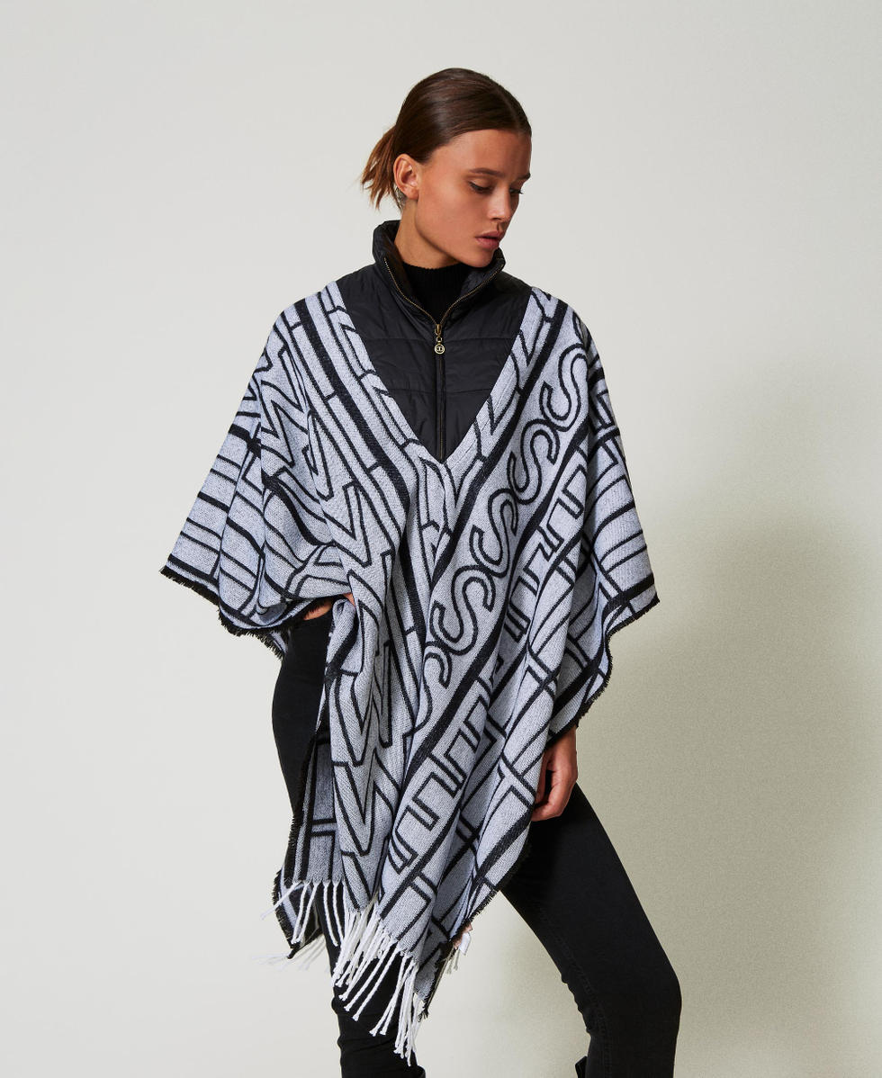 Poncho de jacquard con logo Negro Mujer 242TA4100_00006_01