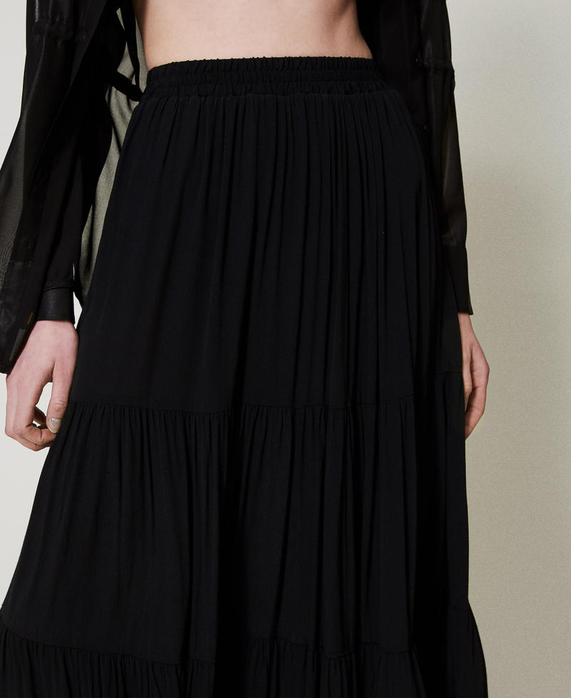Gonna lunga a balze Nero Donna 251LB2EEE_00006_04
